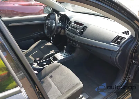 2011 Mitsubishi Lancer Sportback Es z USA, uszkodzony, nr VIN JA32X2HU5BU016129